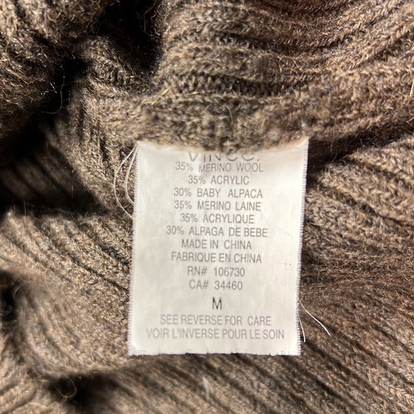 Vince button down side pockets oversized collar sweater cardigan. - Picture 7 of 8